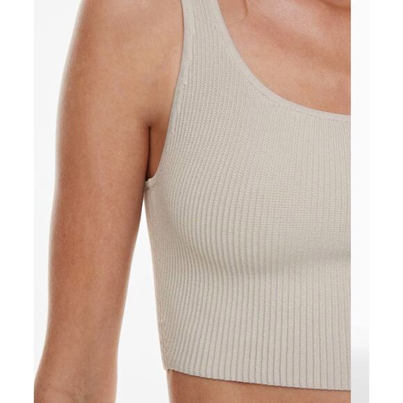 Aritzia Babaton Ribbed Sculpt Knit Square neck Cropped Tank Top in Pearl Size L - Picture 3 of 7